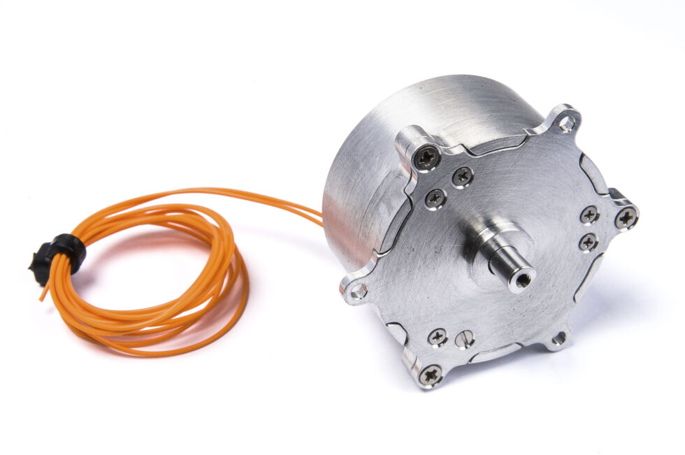 Pin Pullers and actuators for Space applicatinos