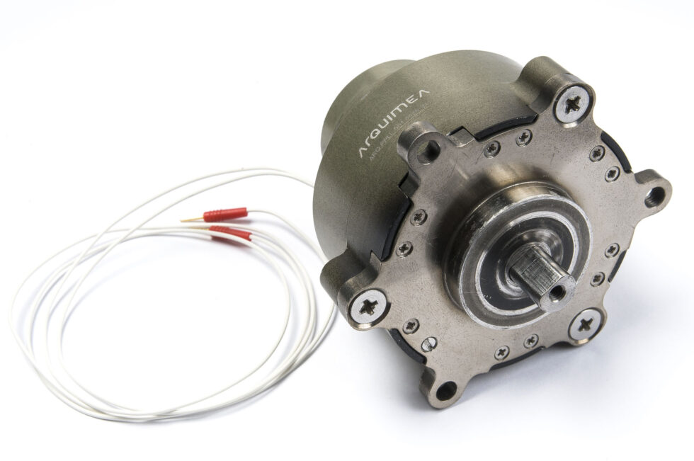 Pin Pullers and actuators for Space applicatinos