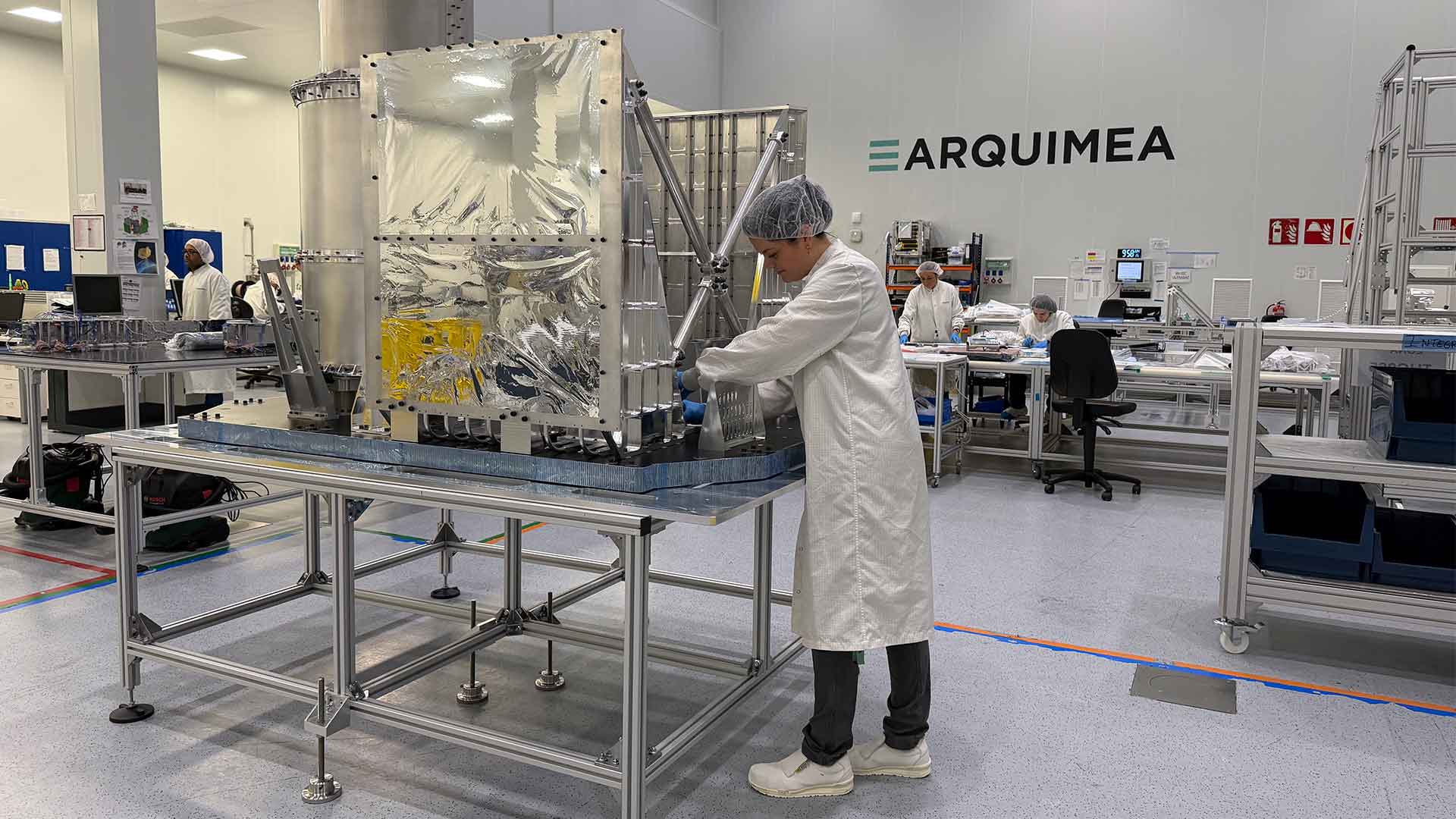 The structural thermal test model for the QKD-GEO payload developed by ARQUIMEA
